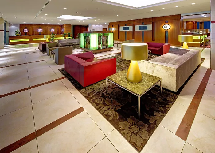 Hilton Garden Frankfurt Airport Отель 4*